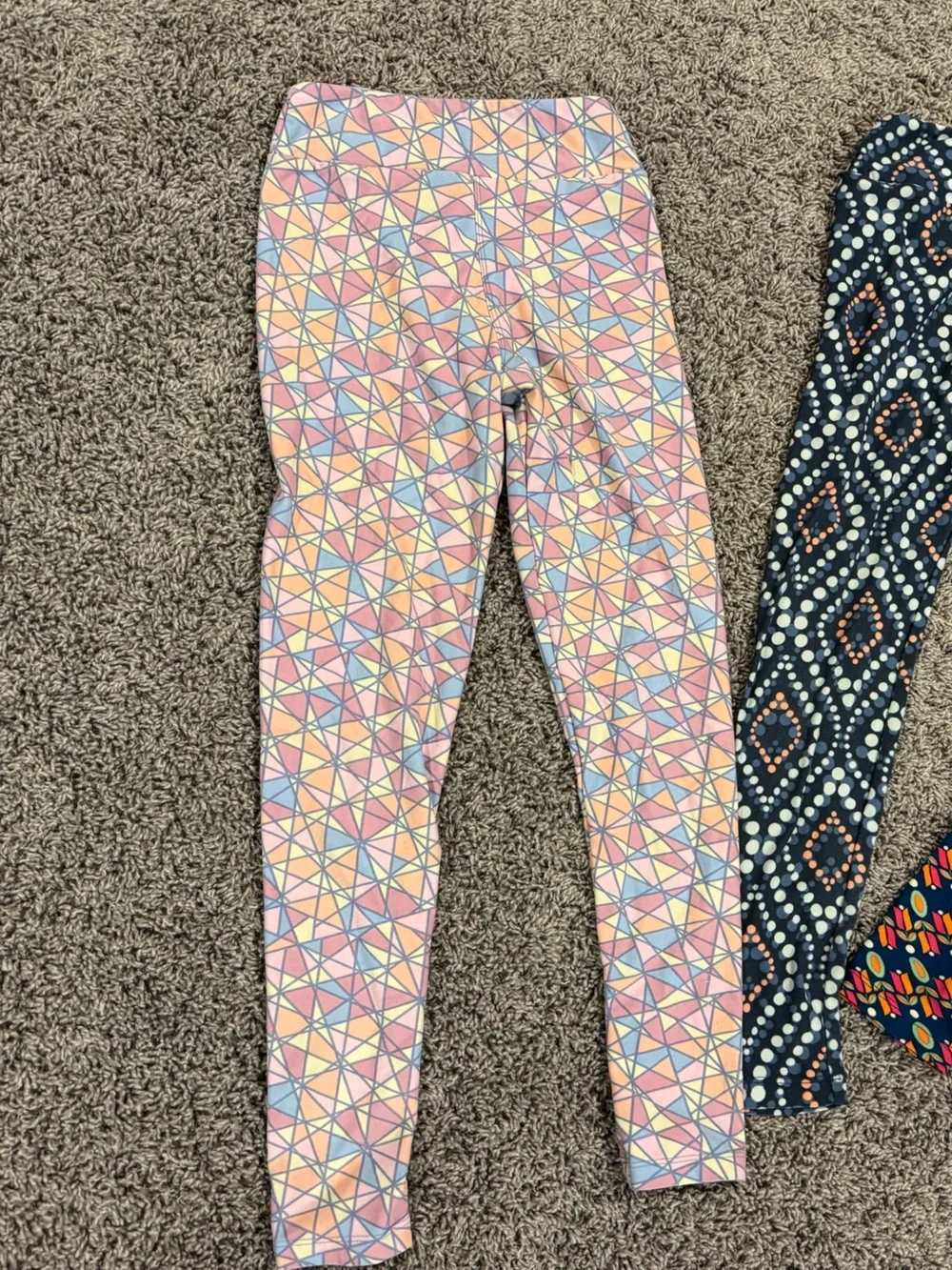 Bundle of 4 pairs of LuLaRoe Tween Leggings